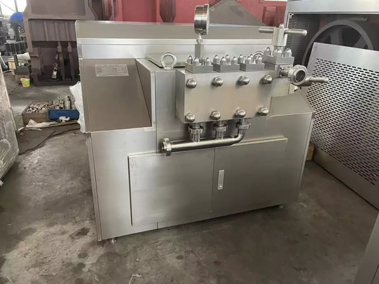 Fabrication de lait aromatisé personnalisé à haut coût Ligne de transformation complète de lait de banane / vanille Machine à lait avec PLC