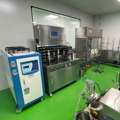 Machines de laboratoire à petite échelle Pasteuriseur UHT DSI Machine de stérilisation pour le jus de fruits et de lait