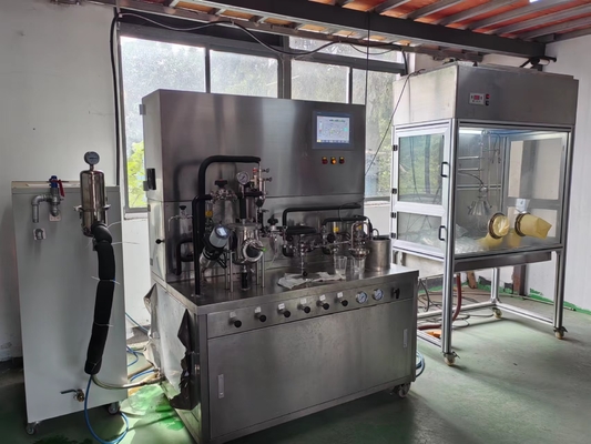 Machines de laboratoire à petite échelle Pasteuriseur UHT DSI Machine de stérilisation pour le jus de fruits et de lait