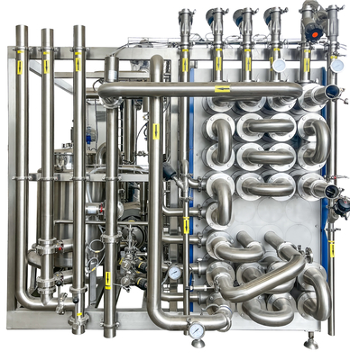 SUS304/316 stérilisateur UHT pour la ligne de traitement liquide de lait/yaourt/œuf UHT machine de stérilisation avec stérilisateur tubulaire PLC
