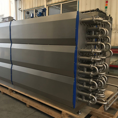 Stérilisateur UHT efficace et facile à utiliser pour la ligne de transformation de jus de fruits / bière personnalisé 500-20000L/H Equipement de stérilisation tubulaire SUS304/316