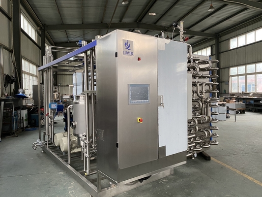 Stérilisateur UHT de haute qualité pour usine de production de jus/sauce/lait