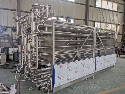 Machine de stérilisation UHT personnalisée de 500 à 2000 L/H pour la ligne de transformation des aliments et des boissons avec PLC SUS304/316