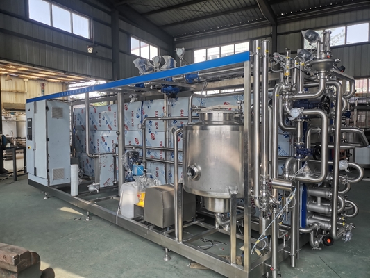 Technologie avancée personnalisée 0.5-20T/H UHT machine de stérilisation pour la ligne de traitement de jus d'orange / pomme / mangue Nouveau stérilisateur UHT avec PLC
