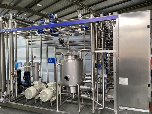 Technologie avancée personnalisée 0.5-20T/H UHT machine de stérilisation pour la ligne de traitement de jus d'orange / pomme / mangue Nouveau stérilisateur UHT avec PLC