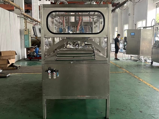 Remplisseur BIB aseptique entièrement automatique de haute qualité pour 1-25L machine de remplissage de sacs continus en boîte de lait / yaourt / jus de fruits