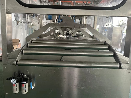 Remplisseur BIB aseptique entièrement automatique de haute qualité pour 1-25L machine de remplissage de sacs continus en boîte de lait / yaourt / jus de fruits