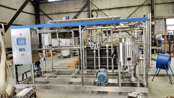 Pasteuriseur à haute performance à coût élevé Condition de la machine Capacité dépendante Caractéristiques permettant le traitement thermique industriel