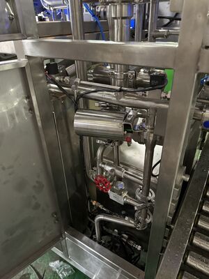 Personnaliser le système de remplissage aseptique avec système d'exploitation PLC offrant une solution de remplissage stérile pour les industries pharmaceutique et médicale